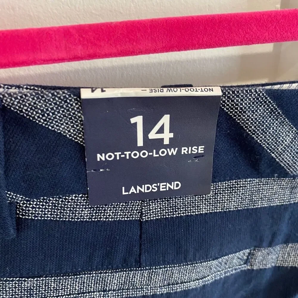 Lands’ End Women's Not Too Low Rise 5” Dobby Shorts Blue White Size 14 NWT